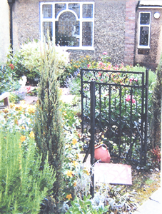 Garden of the Unitarian Church, Cambridge Garden of the Unitarian Church, Cambridge